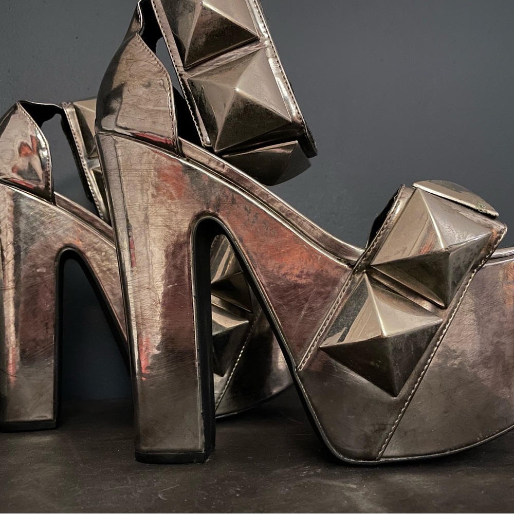 8” Silver Platform Pyramid Stud Heels Dollskill Cosplay Punk Goth Femme